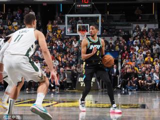 和深厚的板 和深厚的板